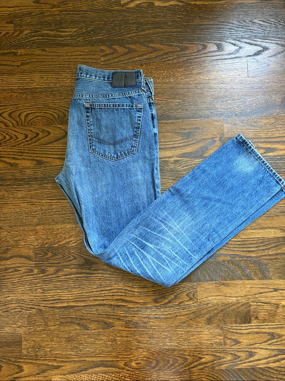 Classic Straight-Leg Men's Jeans in Blue Denim
